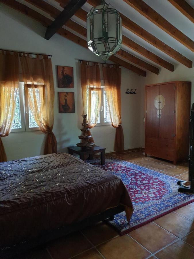 B&B Finca La Loma Comares Pokoj fotografie